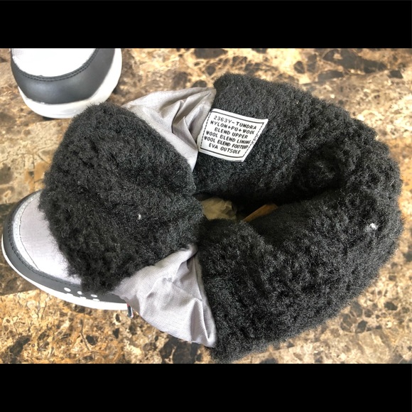 BEARPAW Little Boys' Tundra Winter Boots - Picture 10 of 14